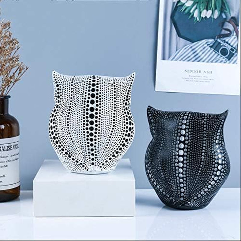 Owl Decor Statue Sculpture for Home, Office, Bookshelf,Tv Stand Decoration Resin Animal Sculpture Minimalist Style Crafts Gift for Friend or Family, Animal Lovers (Black+White)