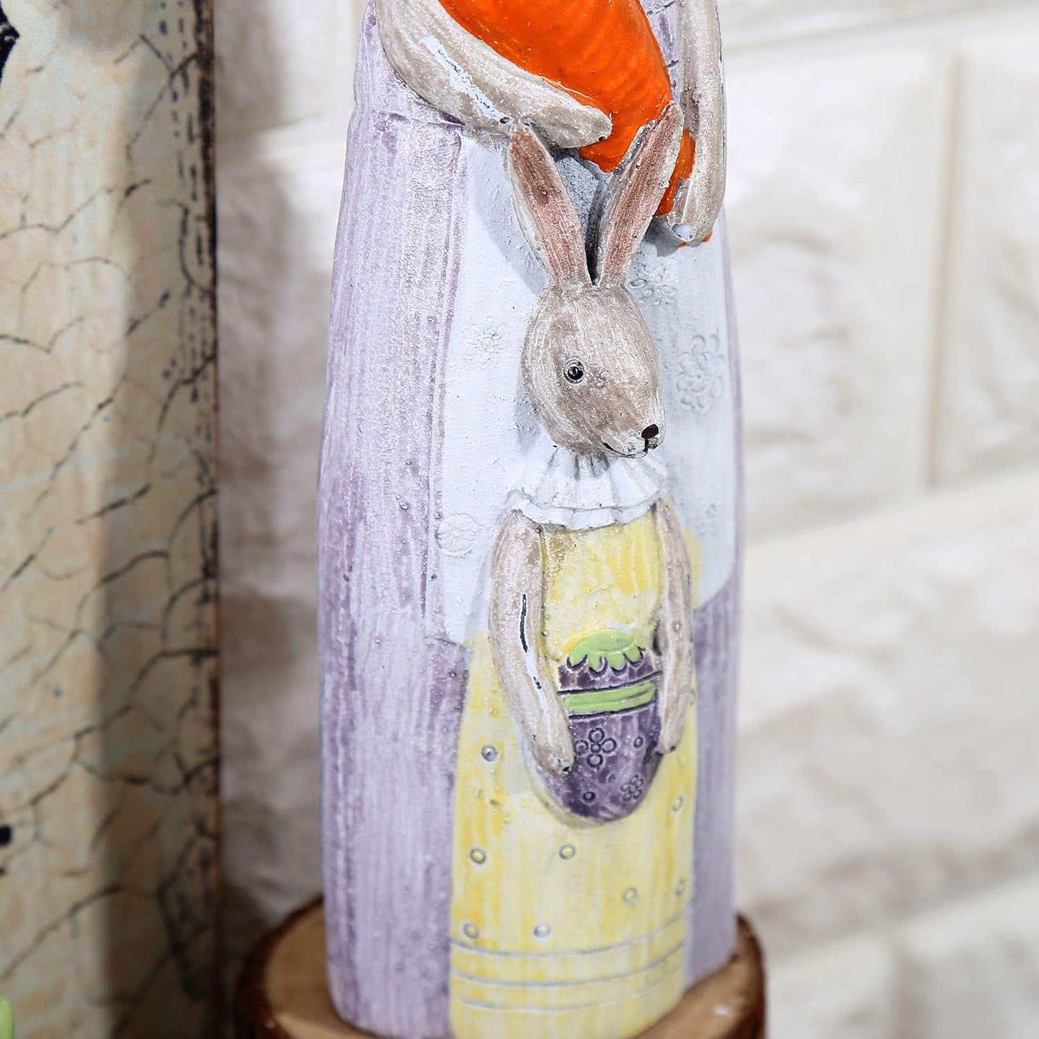 Rabbit Statue Sculpture for Home, Office, Bookshelf,Tv Stand Decoration Resin Animal Sculpture Minimalist Style Crafts Gift for Friend or Family, Animal Lovers (Women)